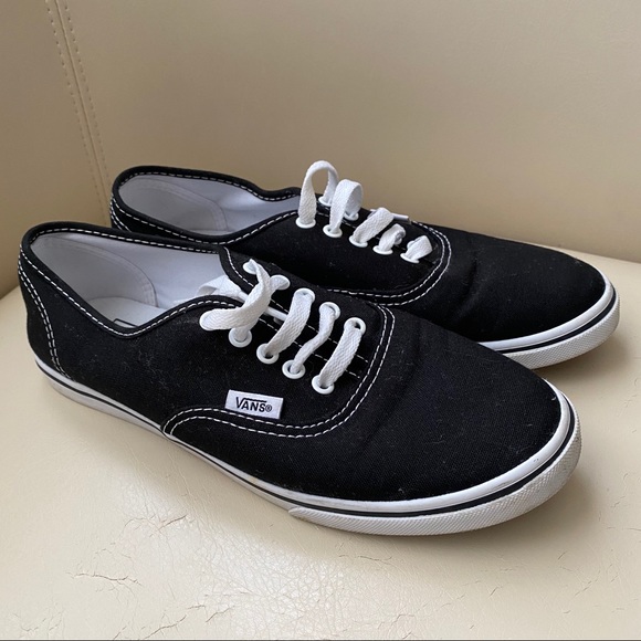 low cut black vans